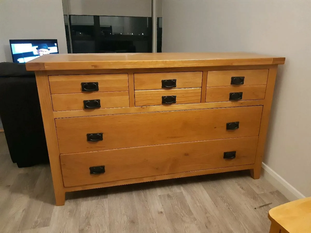 Oak side board - Image 1