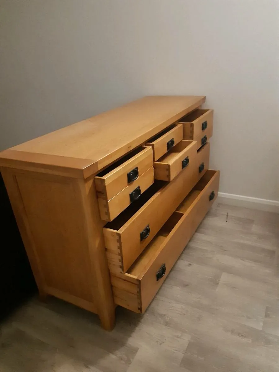 Oak side board - Image 3