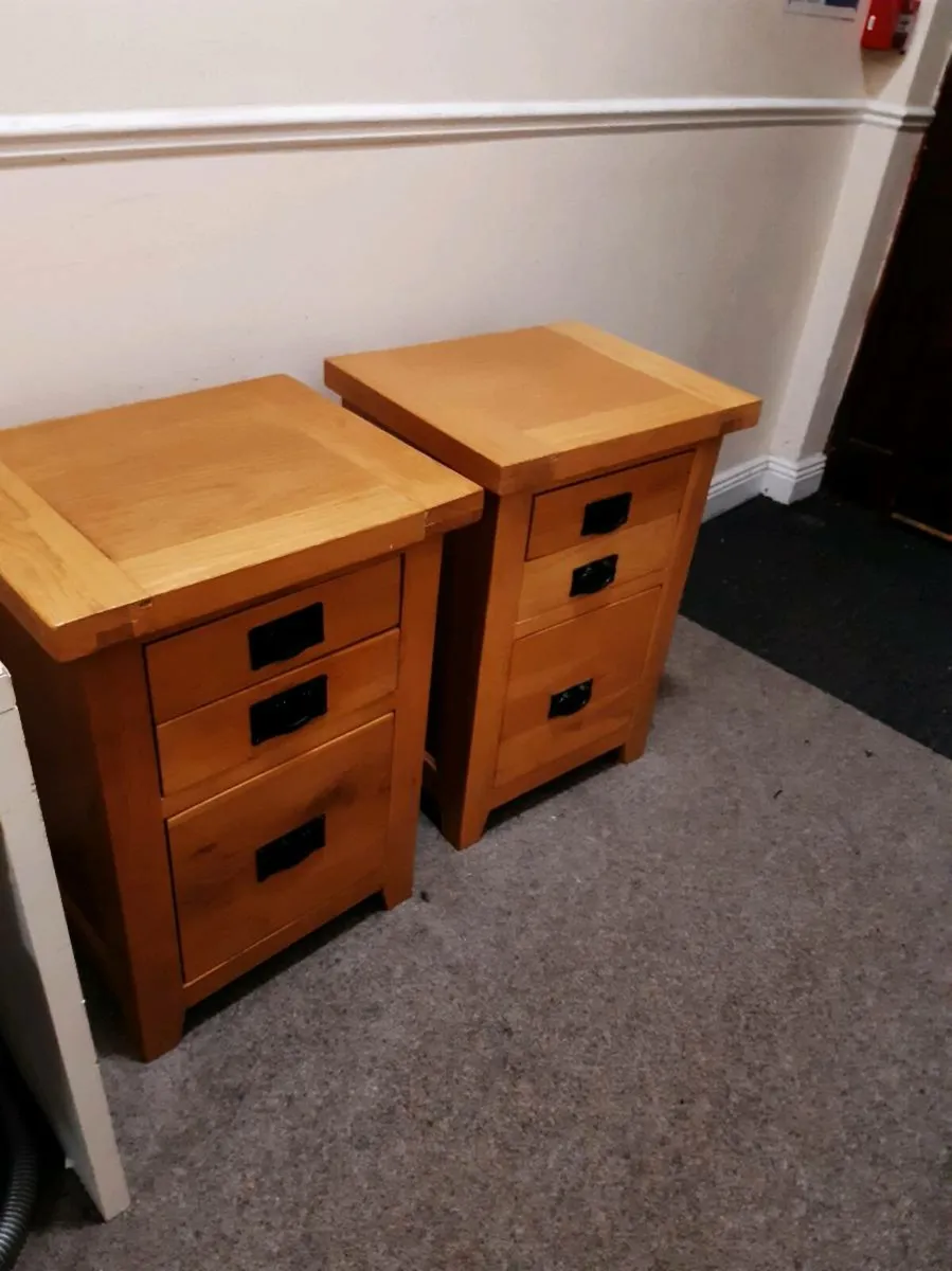 Oak lockers - Image 3