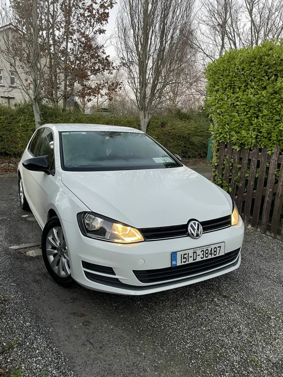 Volkswagen Golf 2015 - Image 1