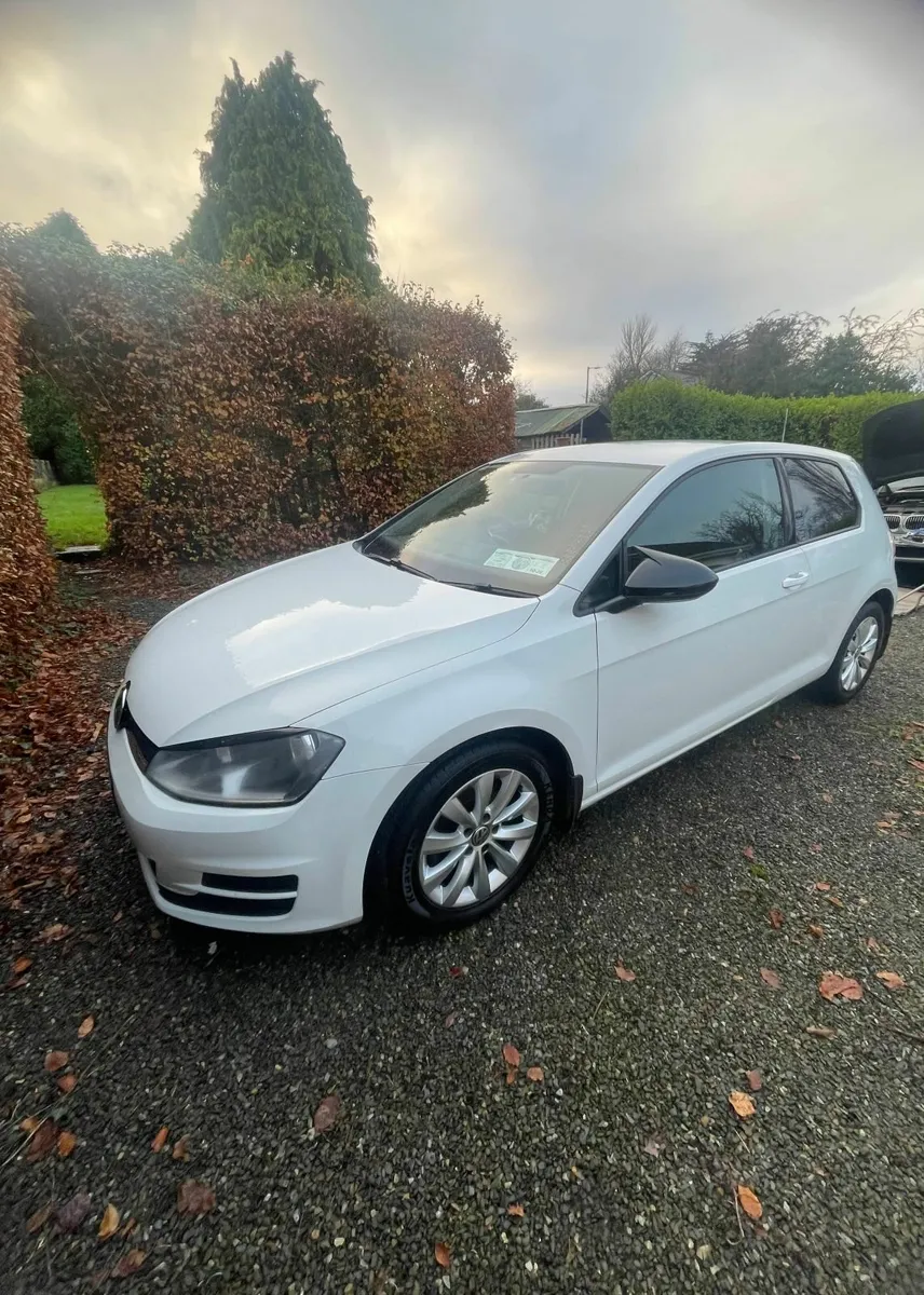 Volkswagen Golf 2015 - Image 2