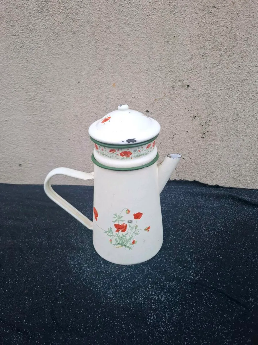 Enamel tea pot - Image 1