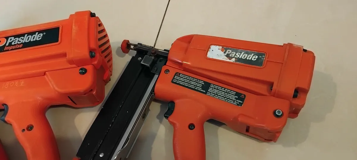 Paslode im350 + im250 Nail Guns"Fully Serviced" - Image 4