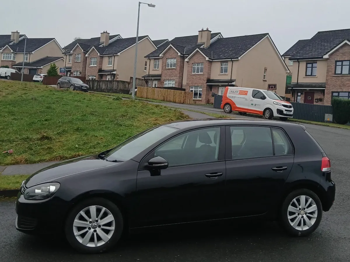 VW GOLF 11 1.6 TDI MODEL MATCH !!! PRICE 3250E !! - Image 1