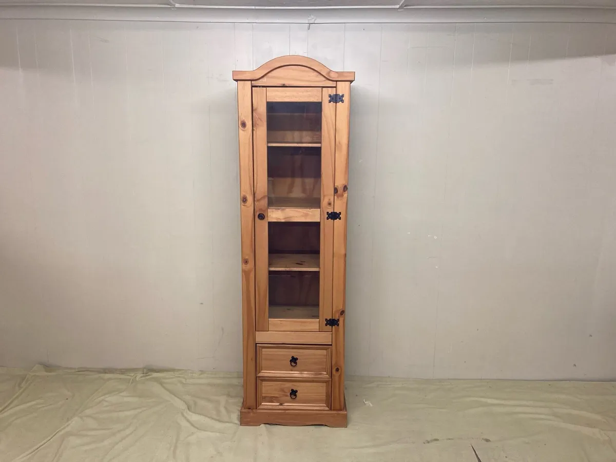 Display Cabinet - Image 1