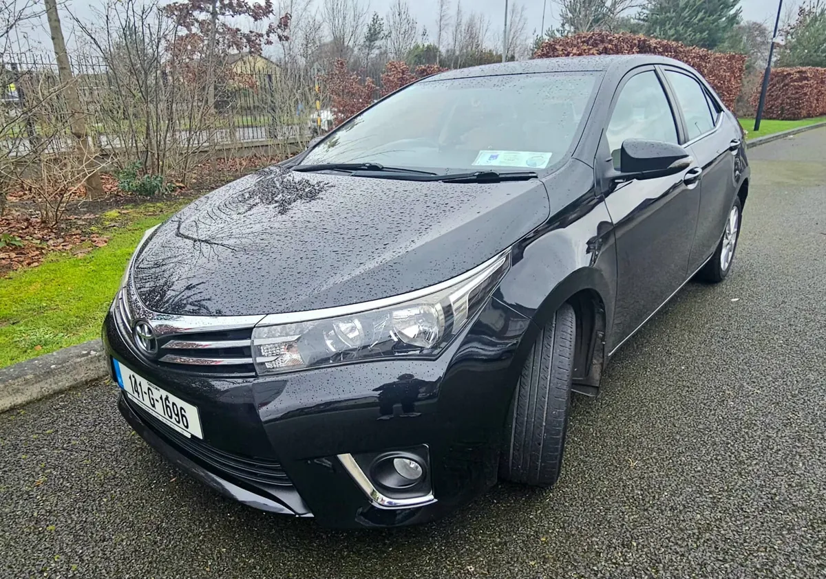 Toyota Corolla 2014 - Image 2