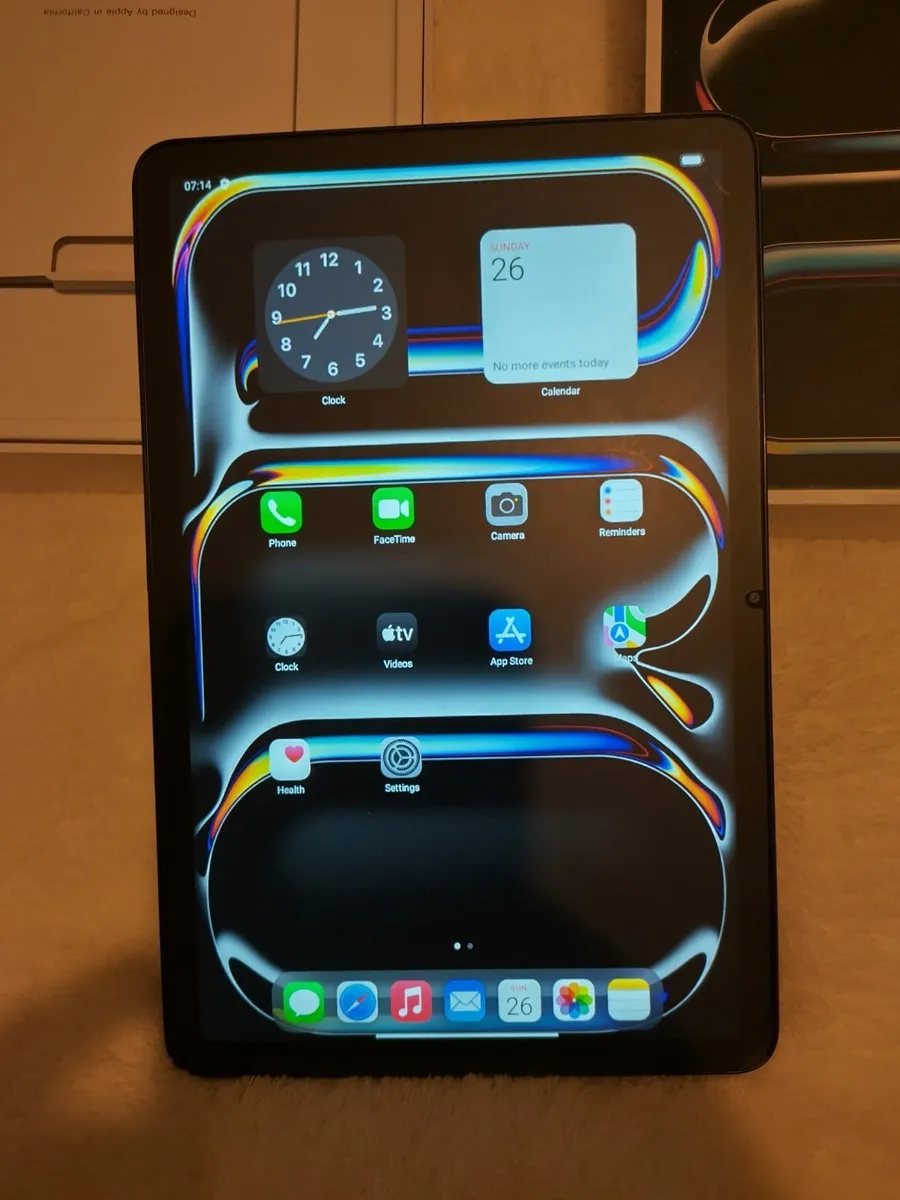 iPad Pro 11 inch M4 WiFi 1TB Black colour - Image 2