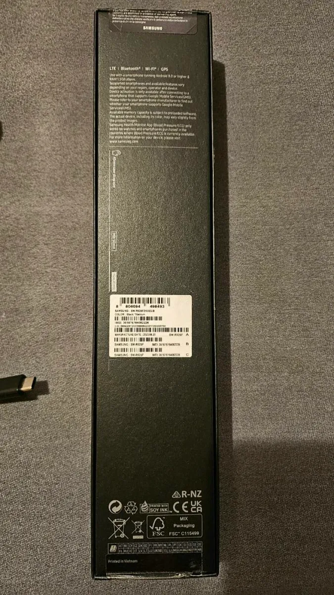 Smart Watch Samsung Galaxy 5 pro - Image 3