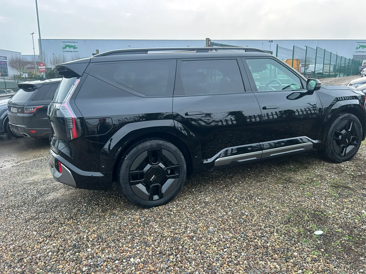 Kia EV9   6 seats   GT Line - Image 2