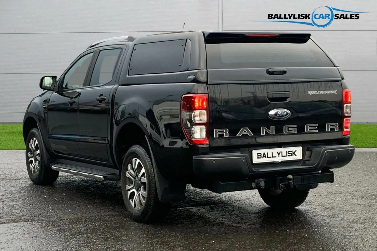 Ford Ranger 2.0 TDCI Wildtrak Auto 4WD in Black wi - Image 2
