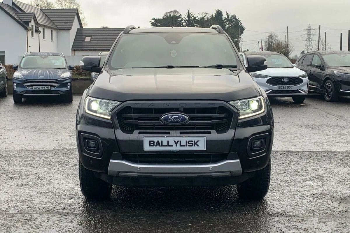 Ford Ranger 2.0 TDCI Wildtrak Auto 4WD in Black wi - Image 4