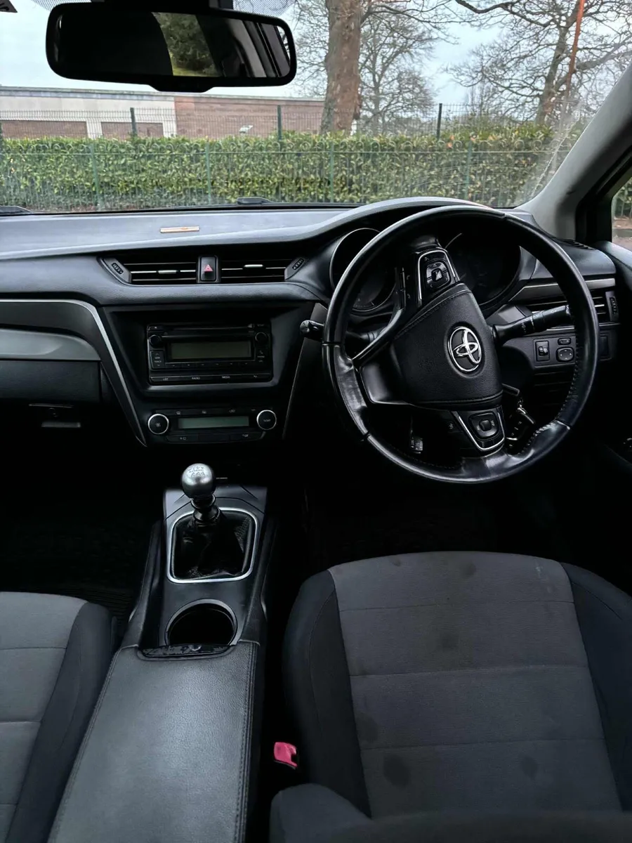 Toyota Avensis 1.6D4D NCT 07/2026 & Tax 08/2026 - Image 4