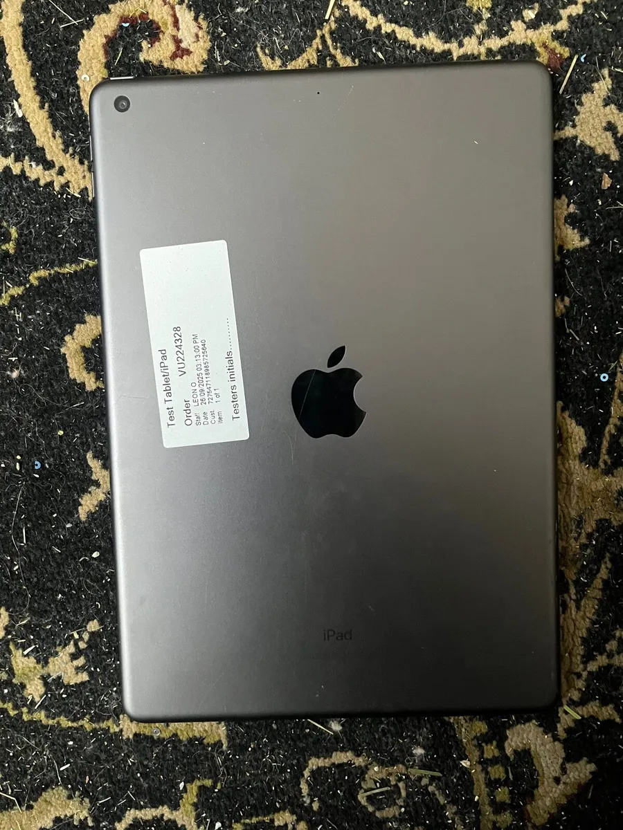 Ipad 8th Generation - Image 3