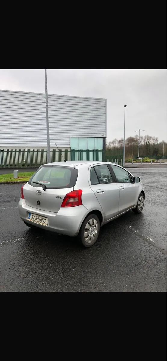 2007 Toyota Yaris taxed and tested - Image 4
