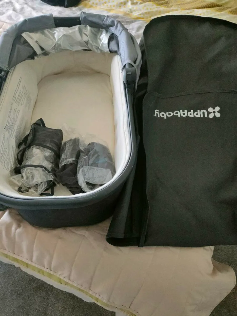 Uppababy Vista pram - Image 4