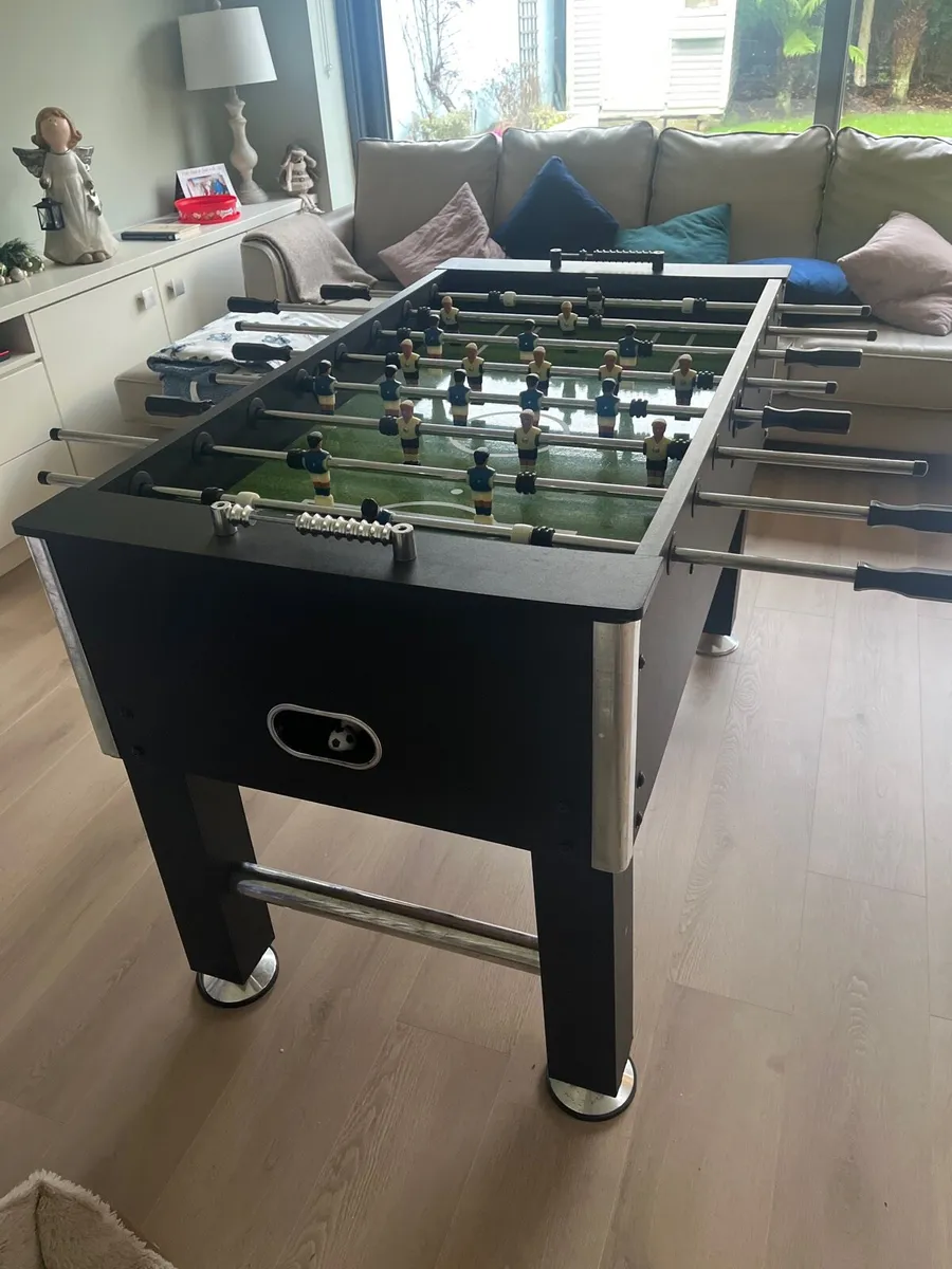 Football table - Image 1