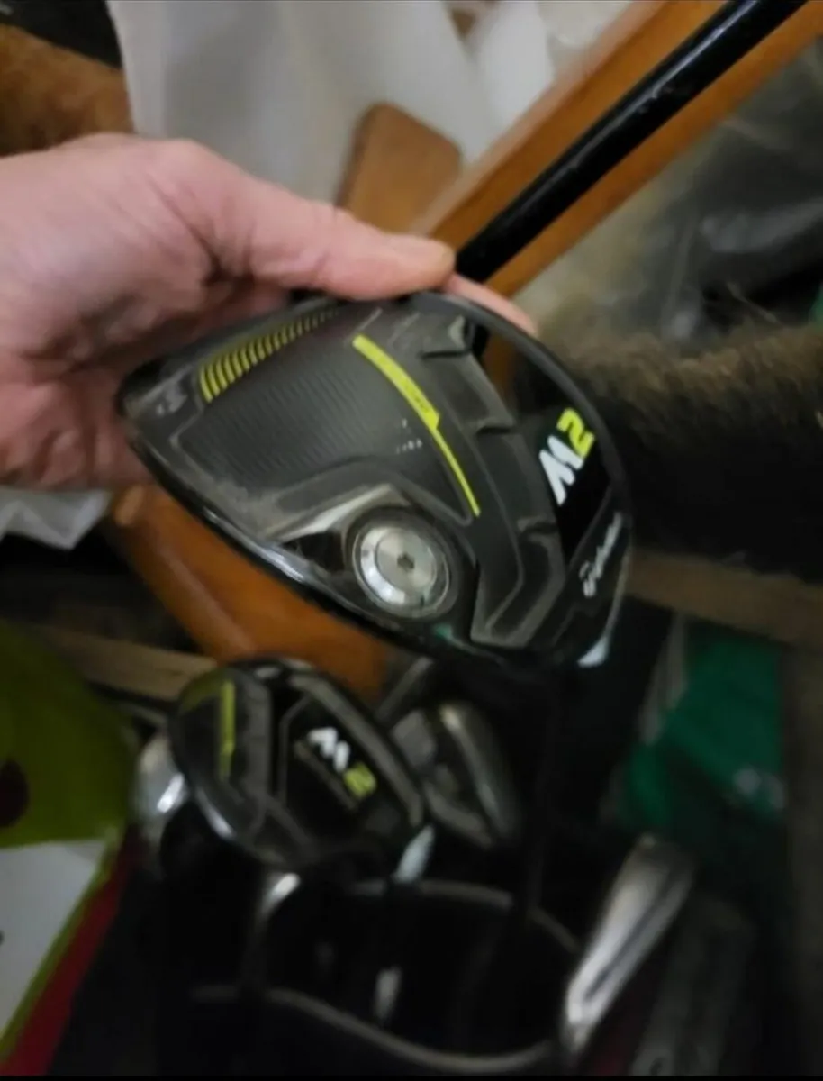 Taylormade m2 golf clubs putter and driver - Image 1