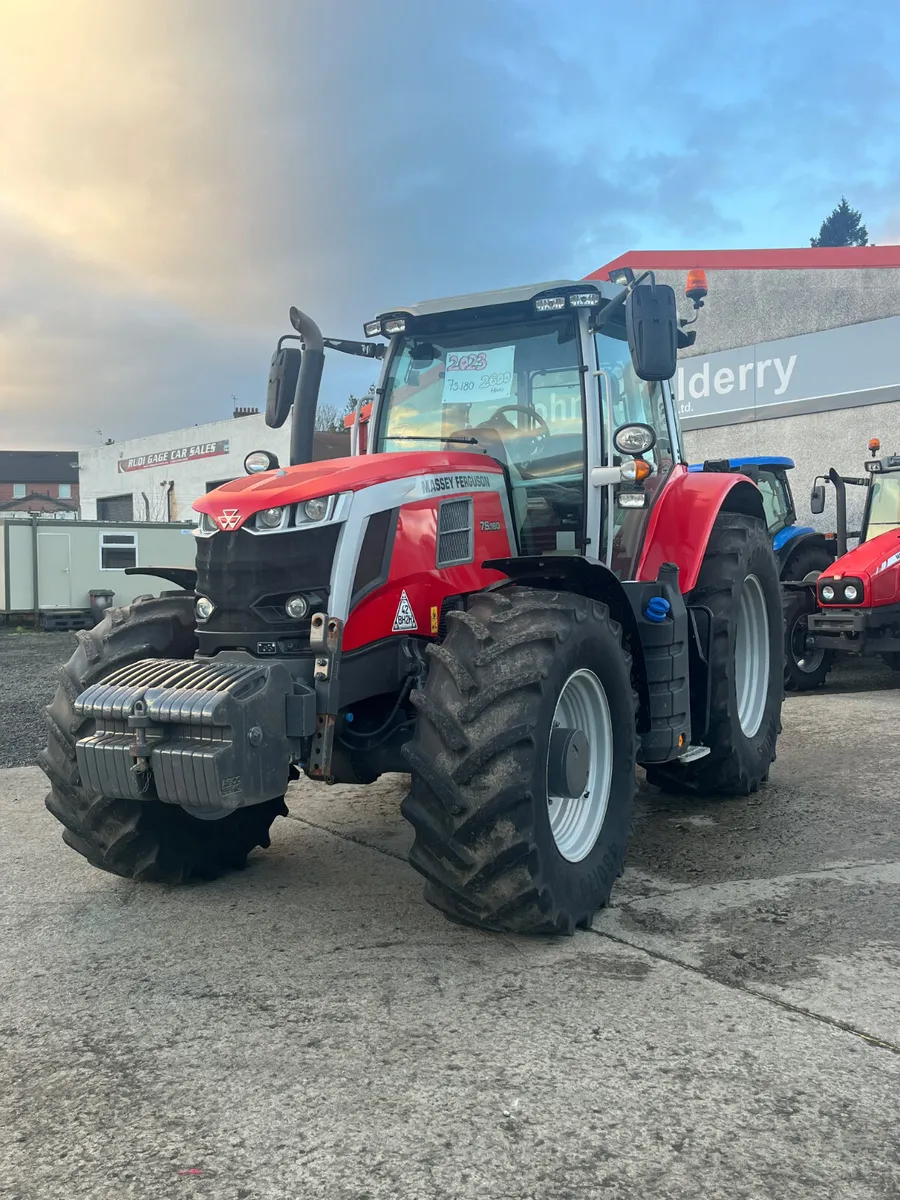 Massey Ferguson 7s.180 - Image 1