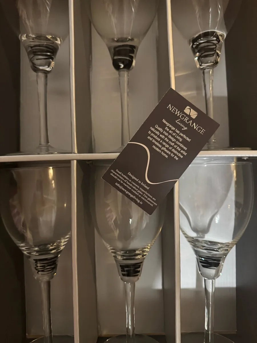 6 NEWGRANGE Wine glasses - brand new in box - Image 3