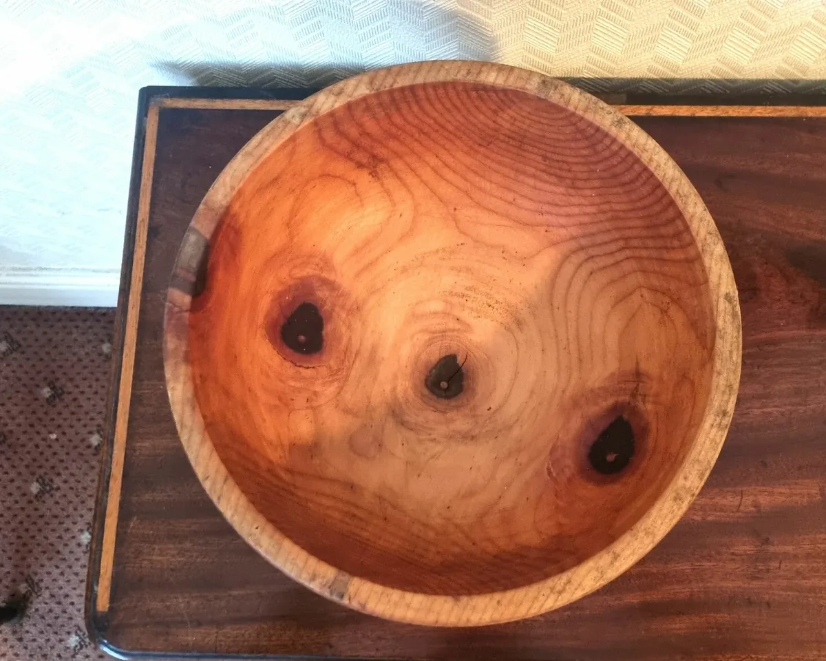 Large Wooden Fruit/Salad Bowl - Image 1