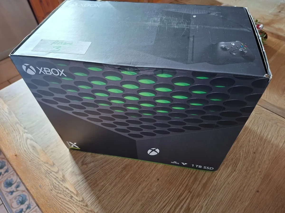 Xbox x 1TB