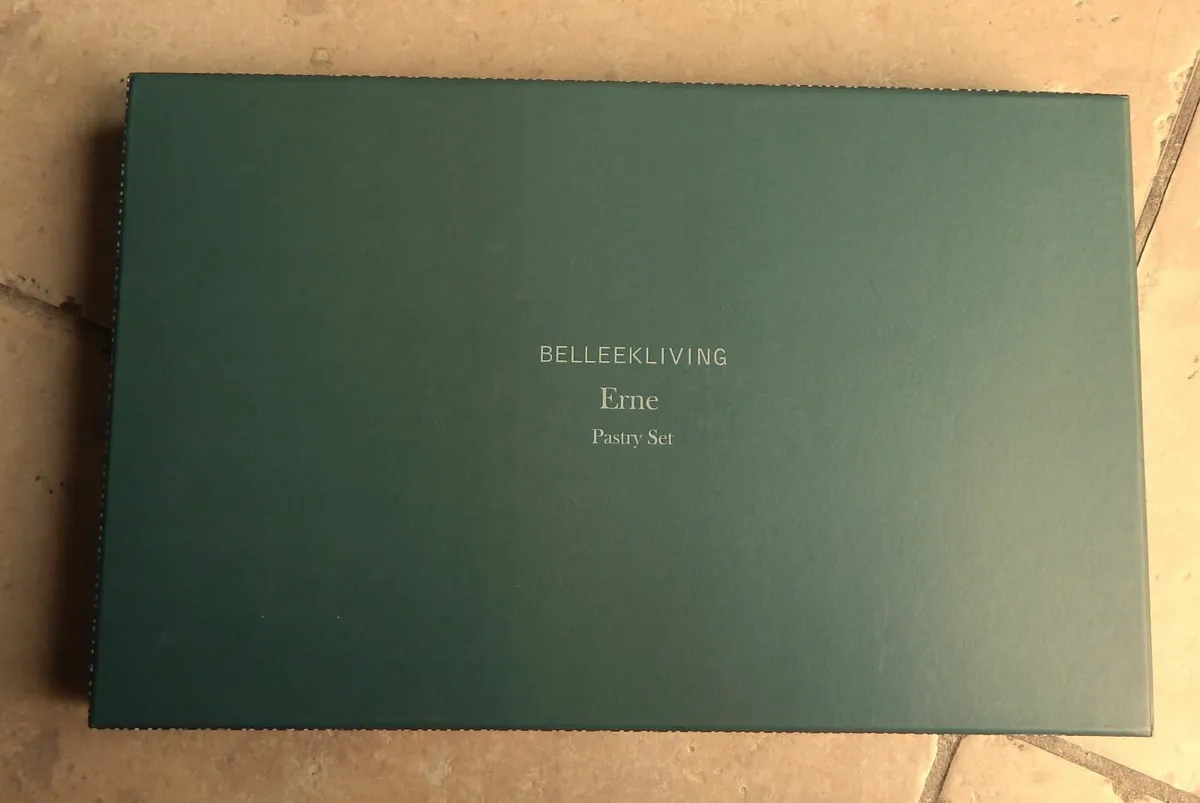 BELLEEKLIVING  Erne Pastry Set, New - Image 3