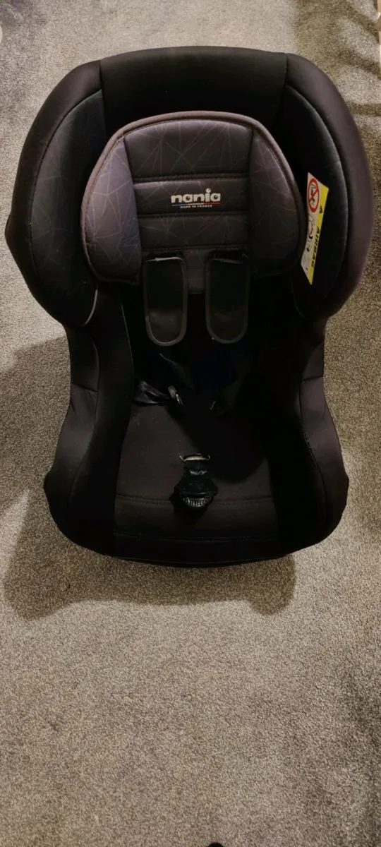 Child car seat for sale - Image 1
