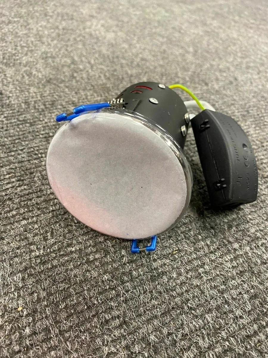 Sanlumia FR65-IC Downlight - Image 1