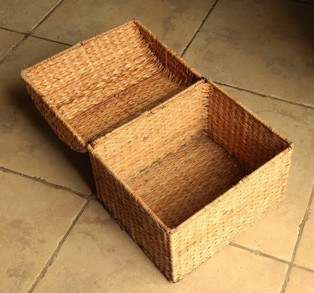 Small Wicker Storage Basket - Image 3