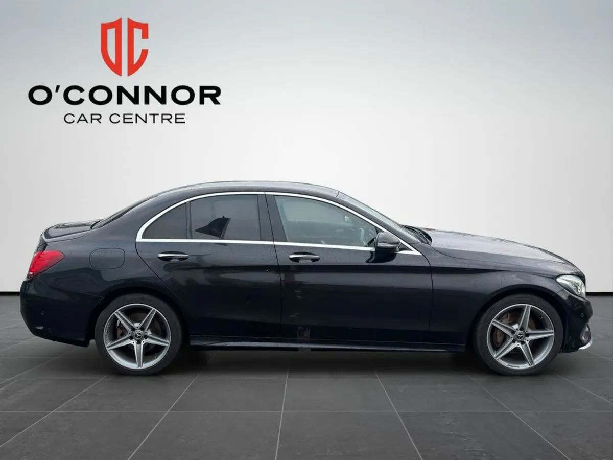 Mercedes-Benz C-Class “Blacked out, decked out, an - Image 2