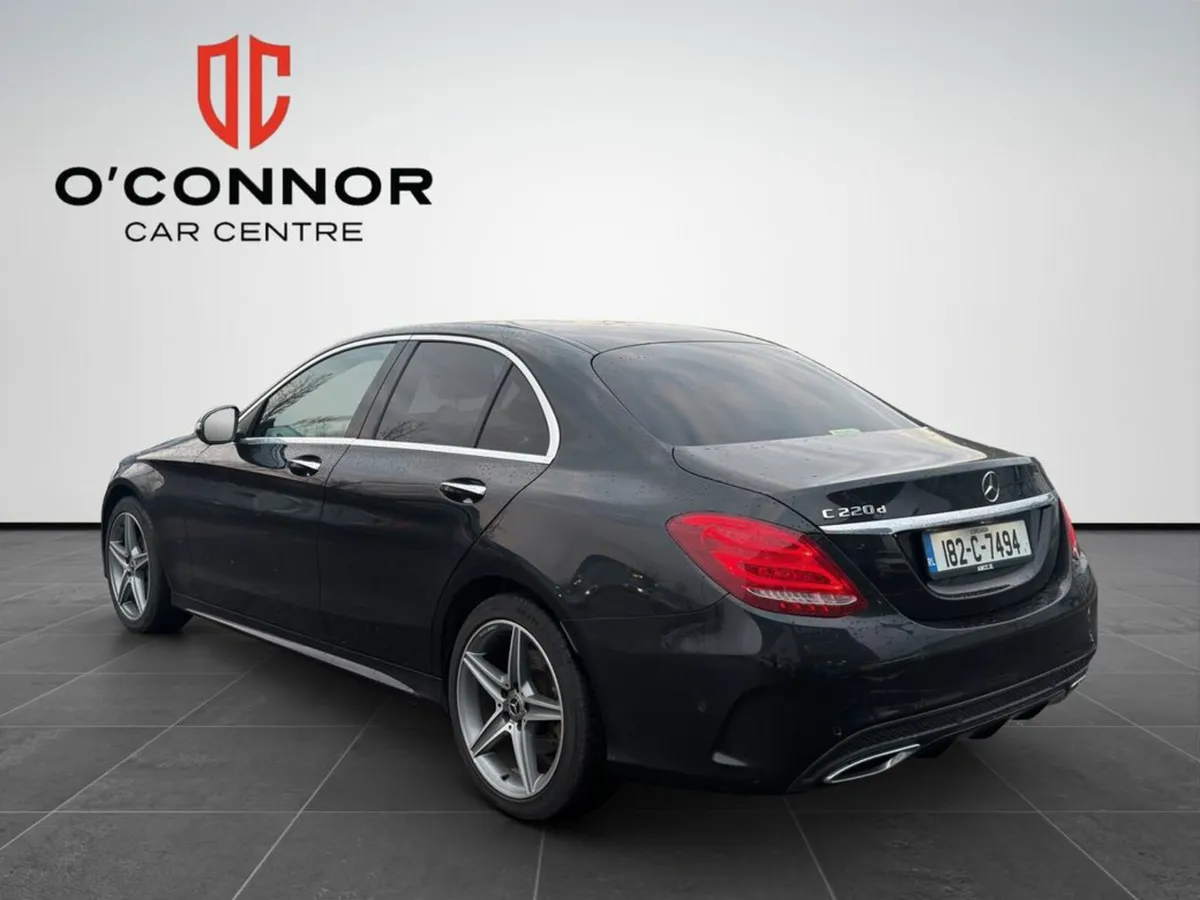 Mercedes-Benz C-Class “Blacked out, decked out, an - Image 4