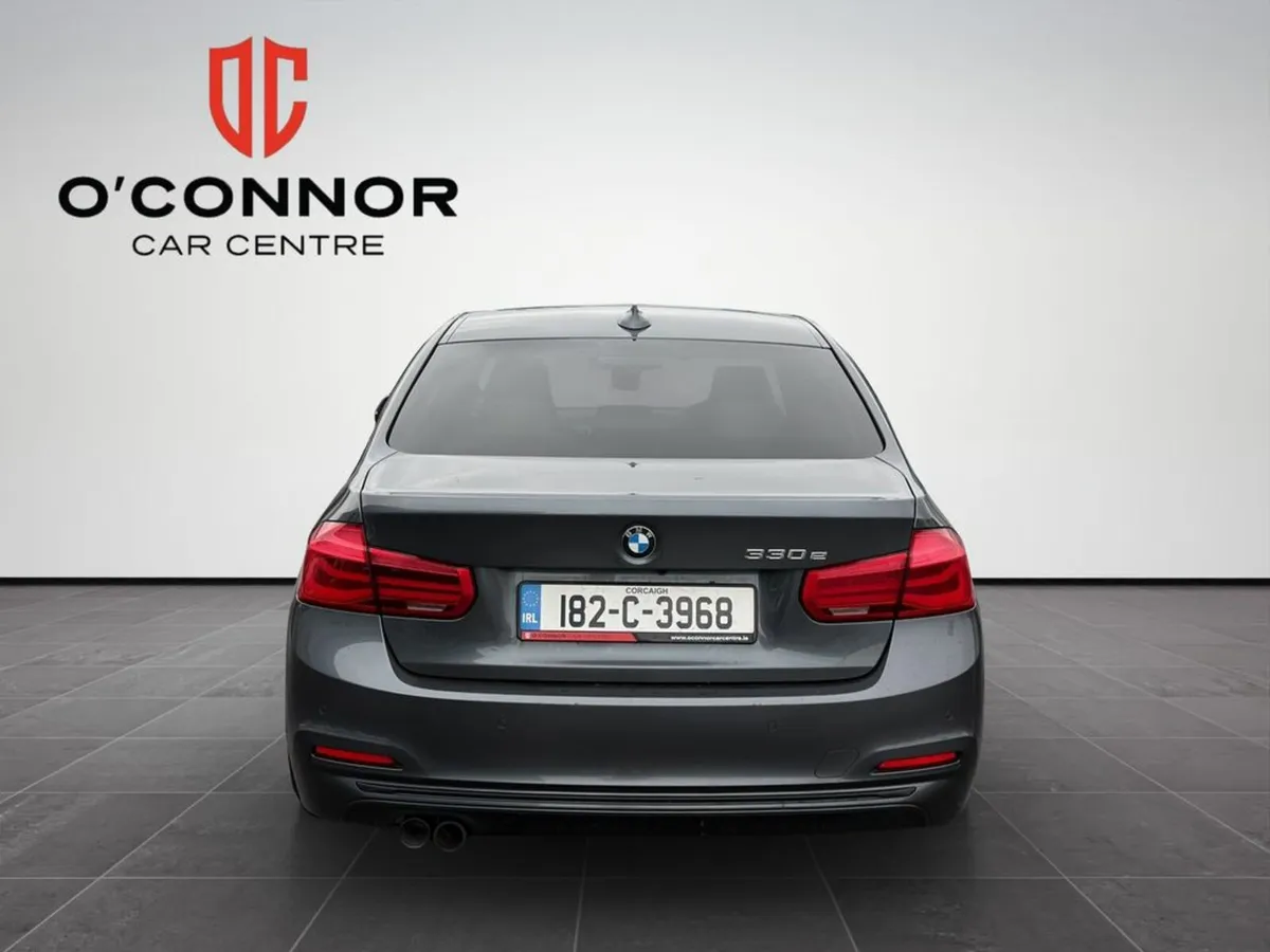 BMW 3-Series 330e Sport - Image 4
