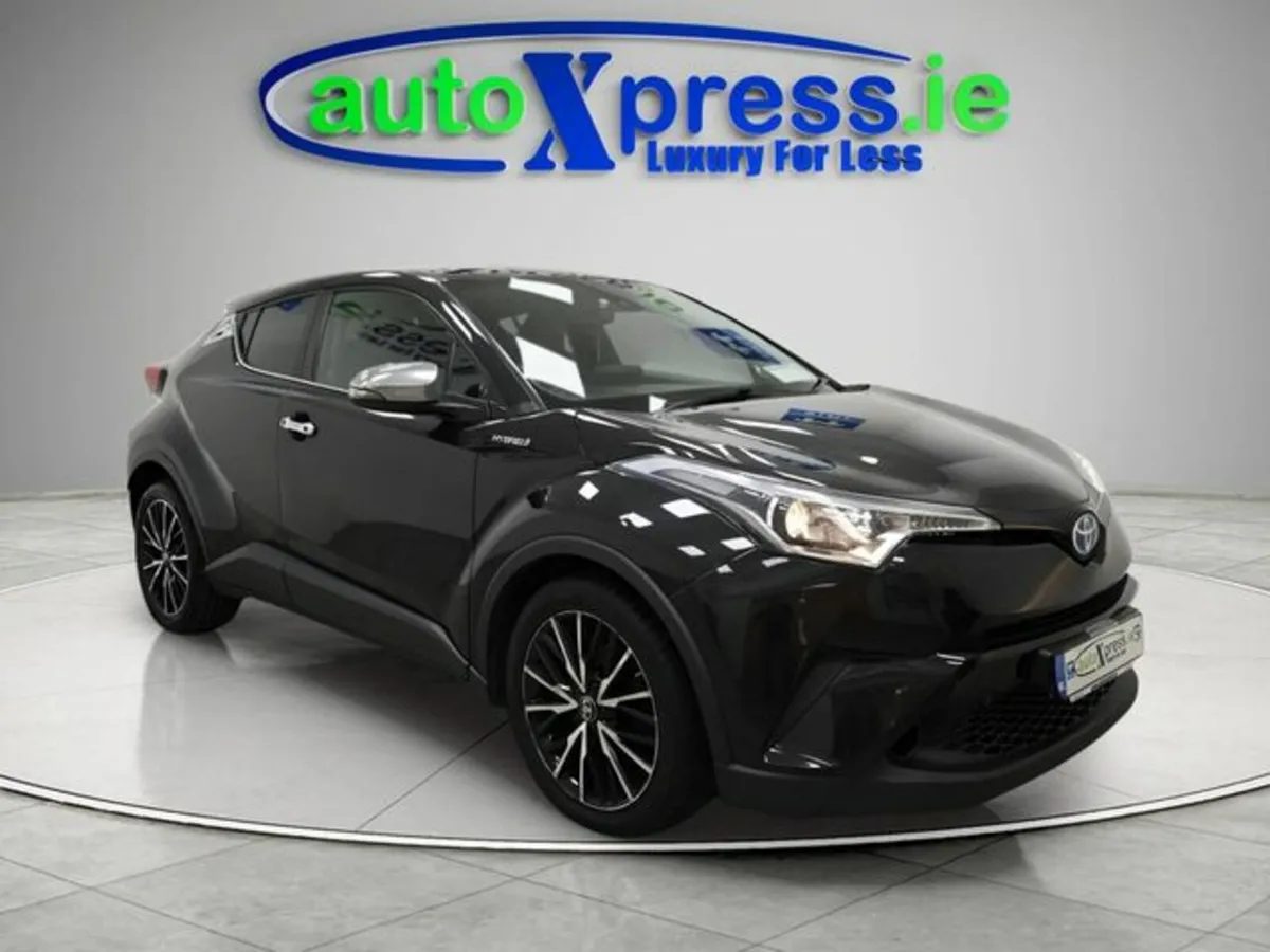 Toyota C-HR 1.8 Excel CVT Automatic, Reversing cam - Image 1