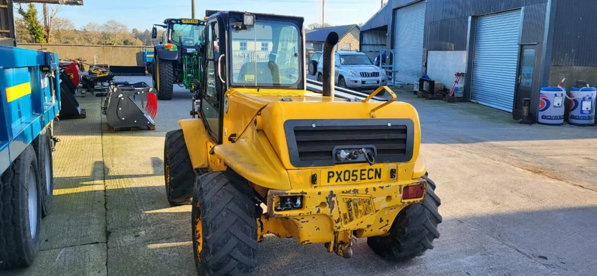 Telehandler - Image 2