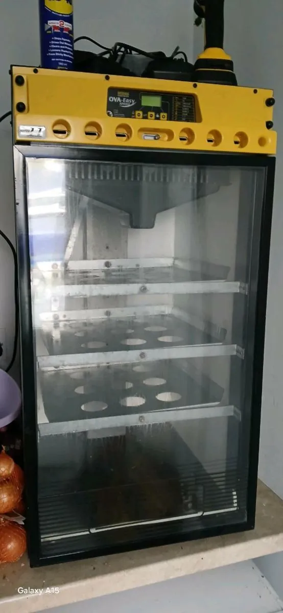 Brinsea Incubator ova Easy 190 - Image 1