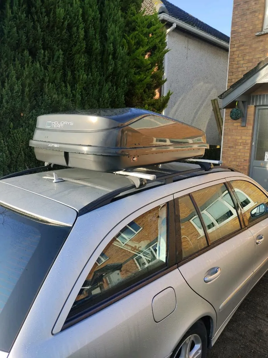 Roof Box - Image 3