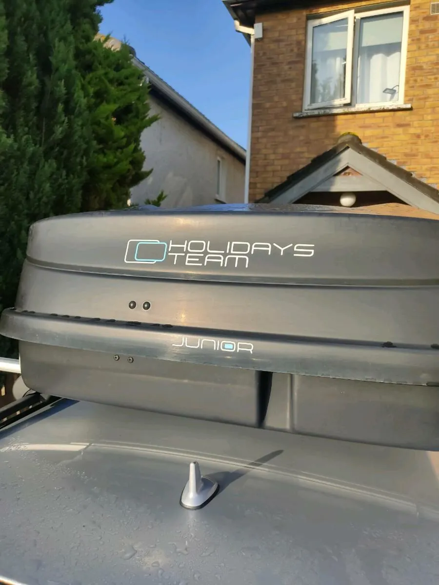 Roof Box - Image 4