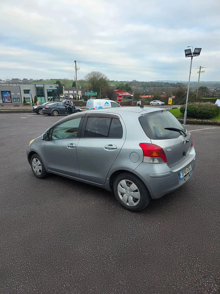 Toyota Vitz 2008 - Image 4