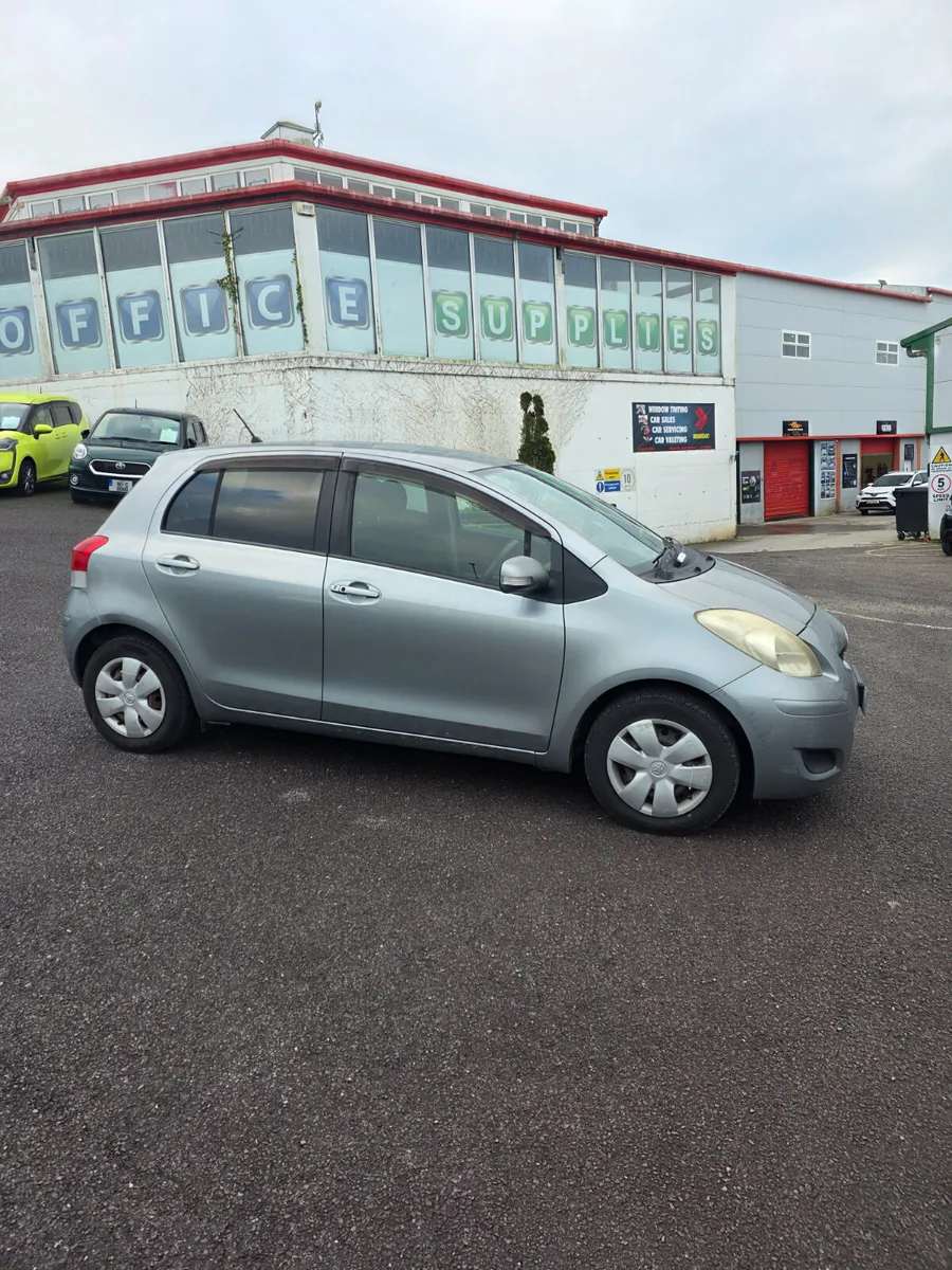 Toyota Vitz 2008 - Image 3
