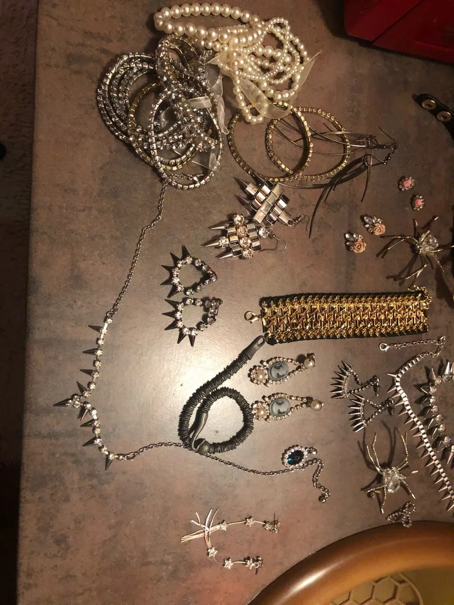 Jewelry bundle - Image 2