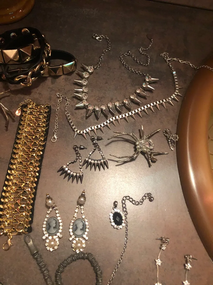 Jewelry bundle - Image 4