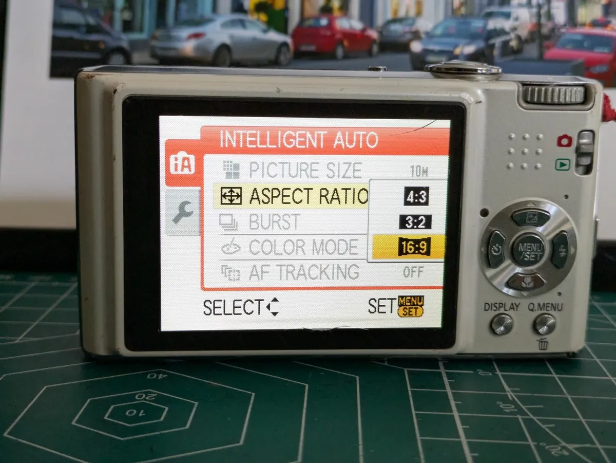 Lumix 10MP CCD🌈 Leica 💥 Vario-Elmarit lens - Image 3