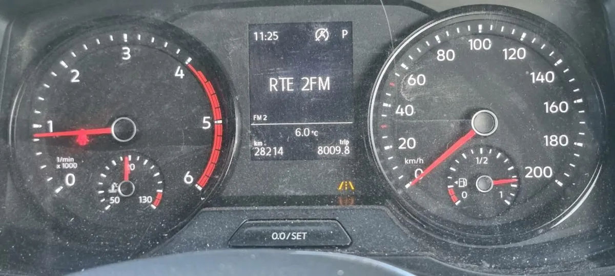 VW Crafter CR35 140 HIGHLINE - Image 4