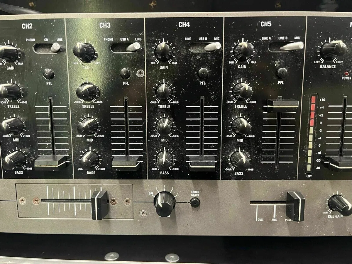 Numark C3 USB Mixer - Image 3