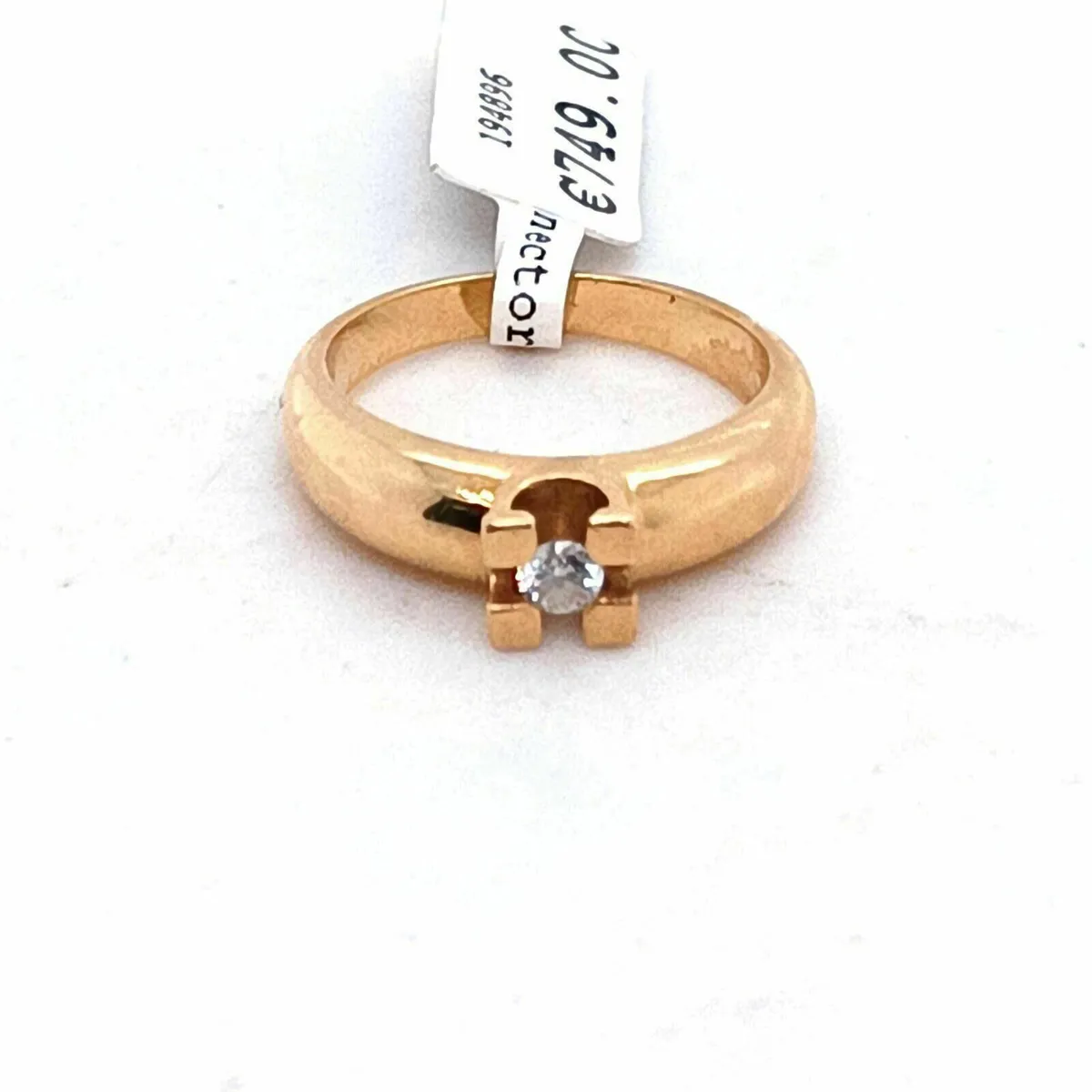 Contemporary 18 k yellow gold & diamond ring - Image 4