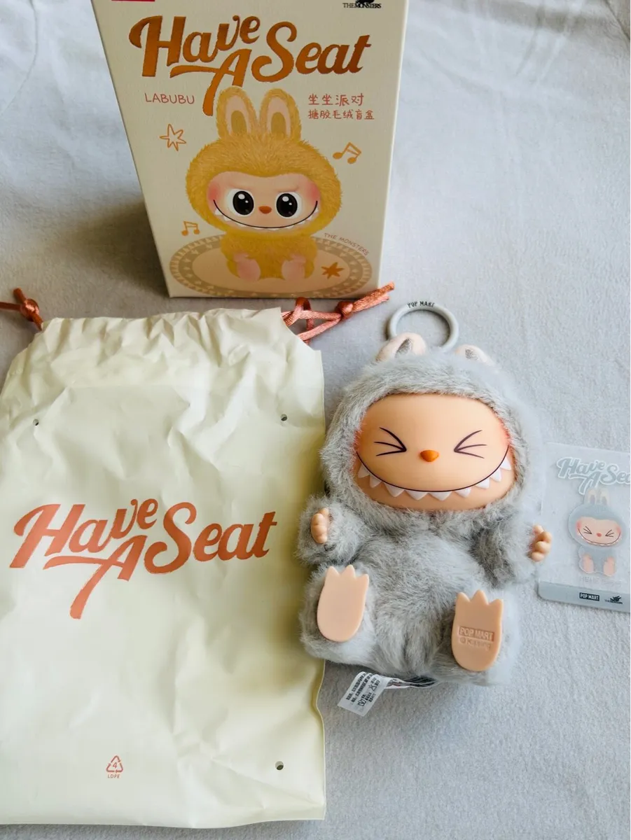Pop Mart Labubu ‘Have A Seat’ HEHE - Image 2