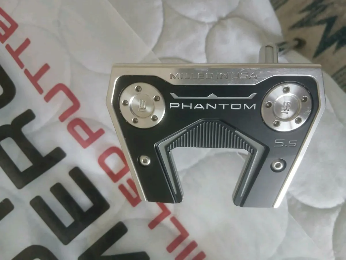 Scotty cameron phantom 5.5 putter - Image 2