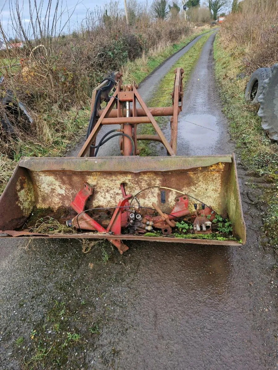 Front loader - Image 4