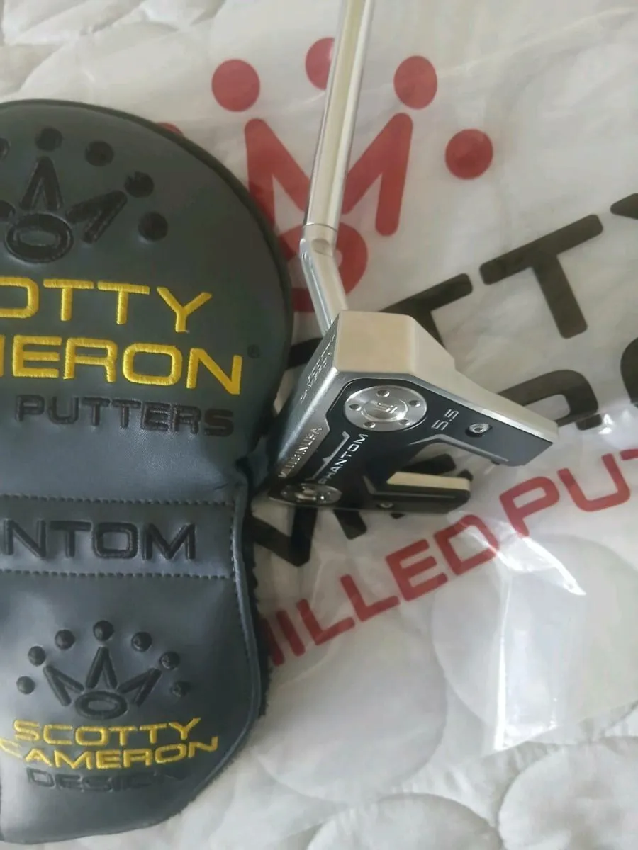 Scotty cameron phantom 5.5 putter - Image 4