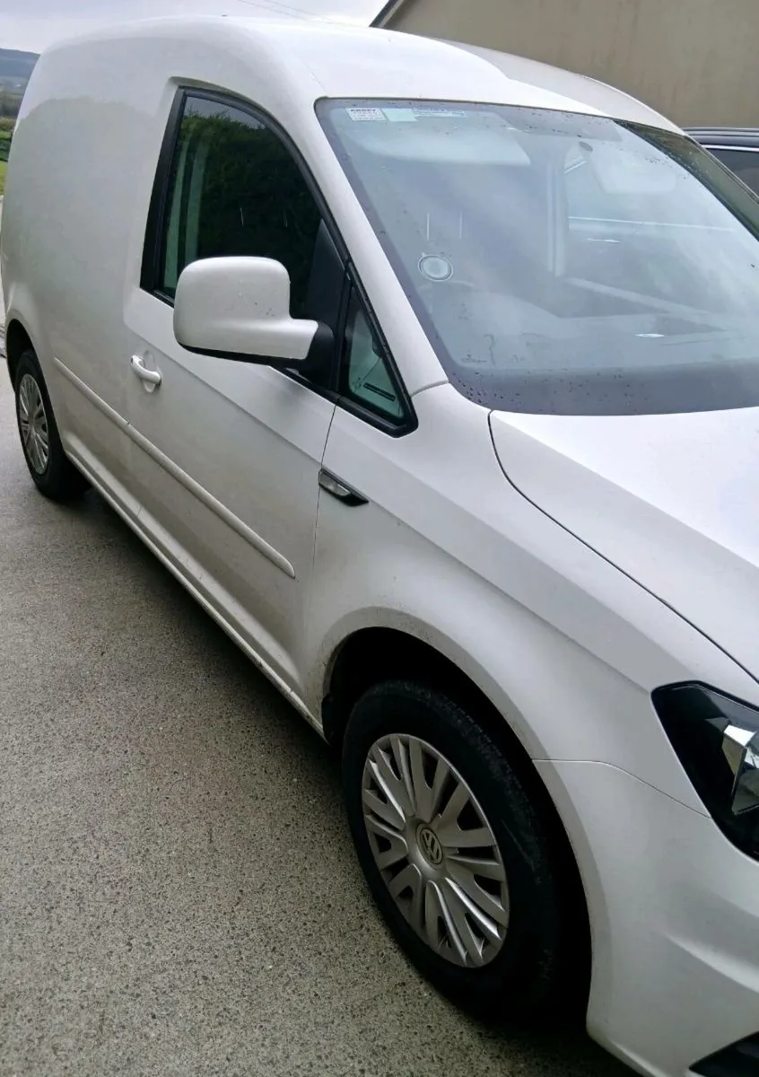 Volkswagon Caddy - Image 4